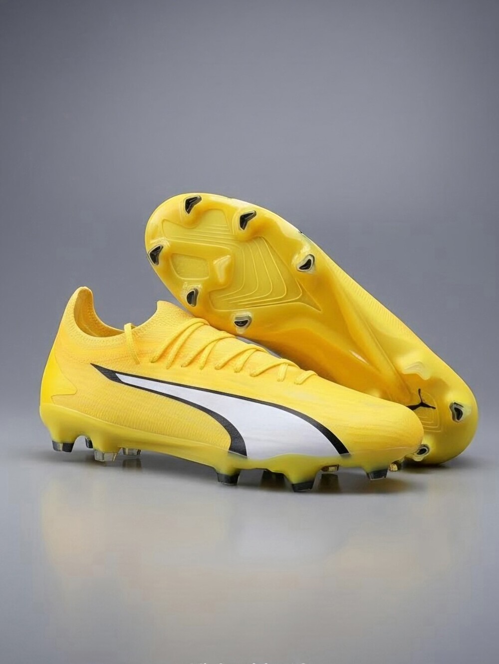 Puma Ultra Ultimate FG AG Women Size 10 Soccer Cleats Yellow Voltage 107507-04